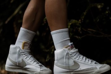 Quelle couleur de chaussettes choisir pour des baskets blanches ?